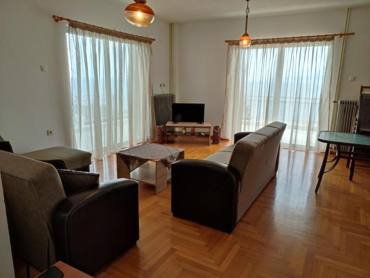 Thea Court Clio & Erato Apartments Палайон-Ціфікіон Екстер'єр фото